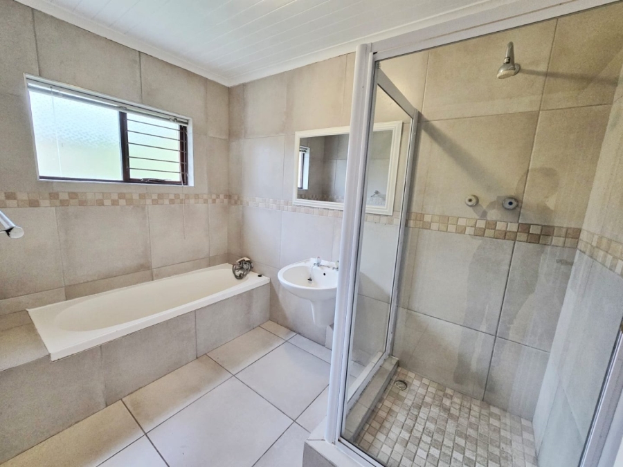 4 Bedroom Property for Sale in The Village Western Cape